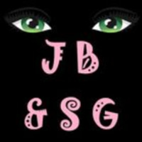 Just beauty and solo girls